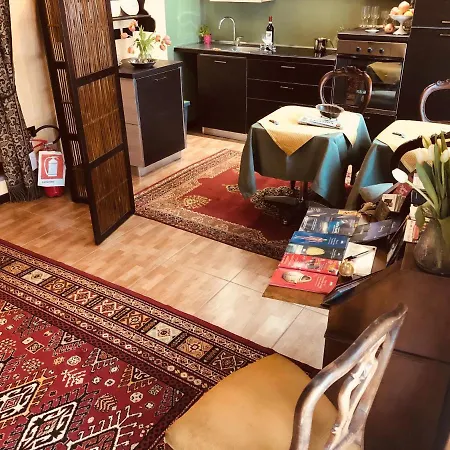 Un Avventura Al Centro Della Storia Di Apartament