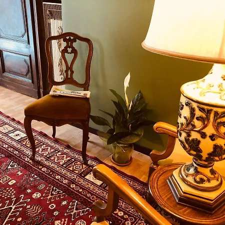 Un Avventura Al Centro Della Storia Di Apartment